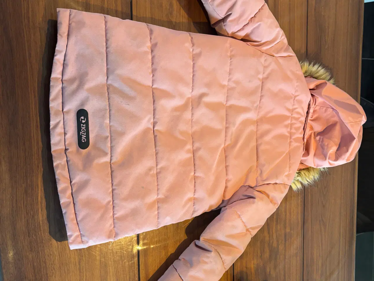 Billede 4 - Vinterjakke str 128