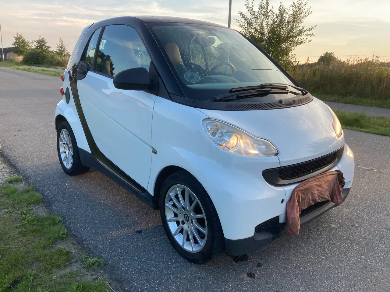 Billede 1 - SMART Fortwo med træk