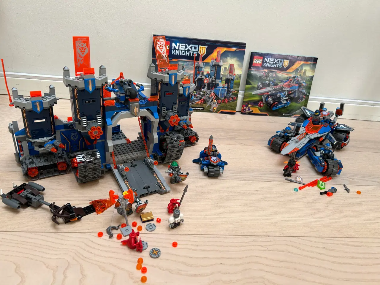 Billede 1 - LEGO Nexo Knights 70317 & 70315