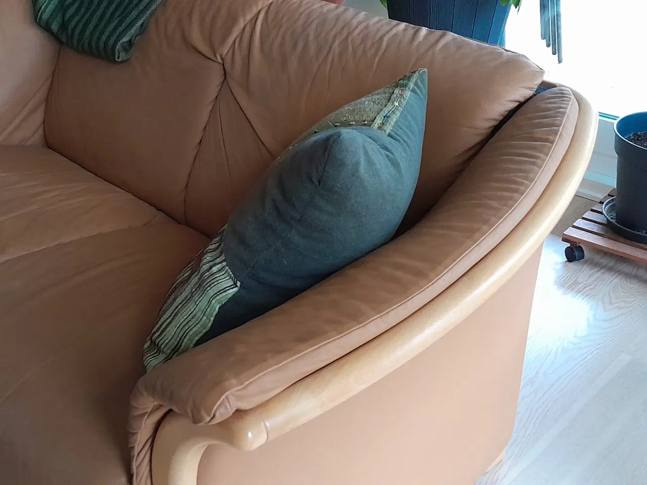 Billede 4 - Stressless Mahattan 2-pers sofa i lysebrun læder
