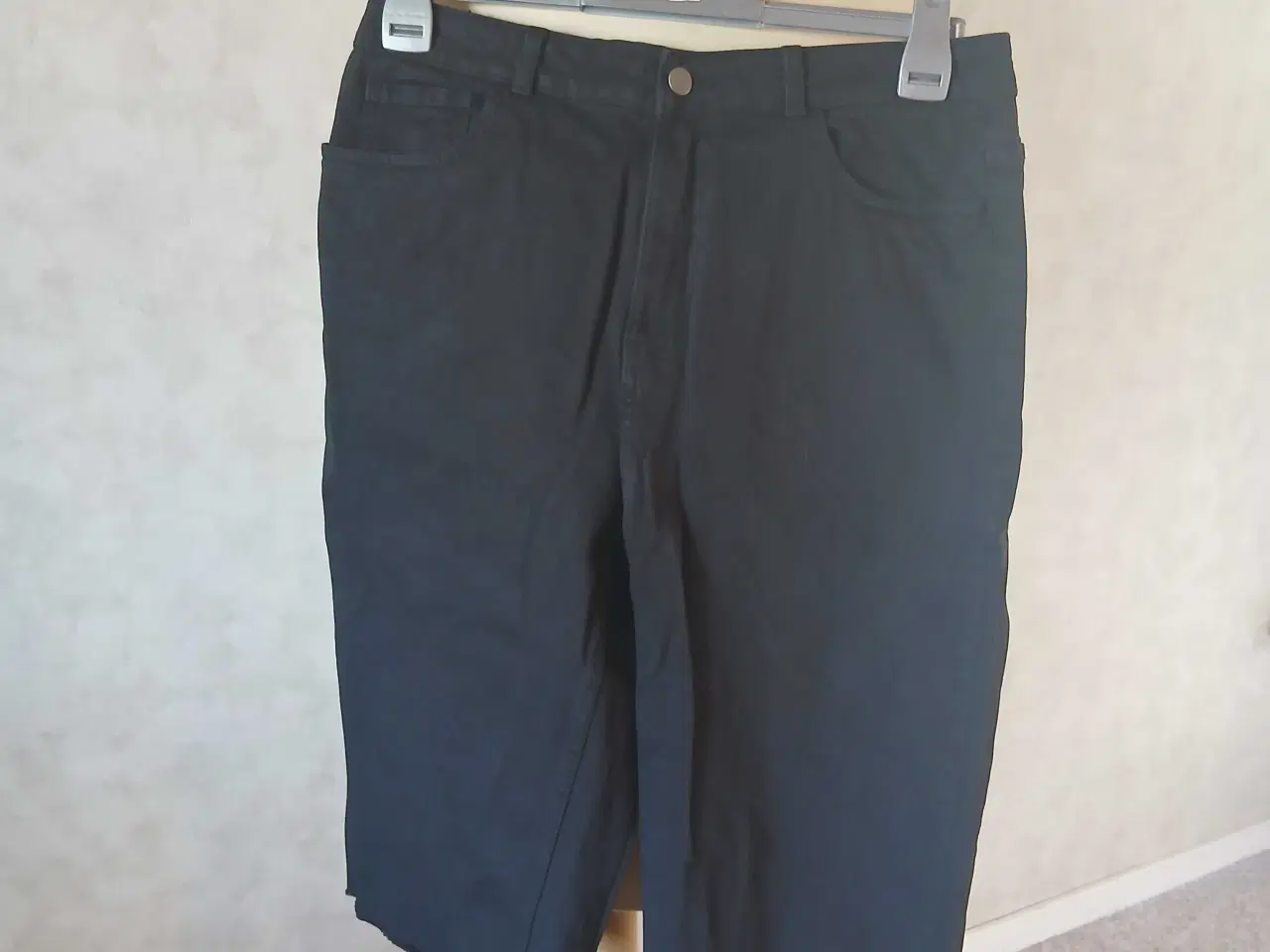 Billede 1 - VRS denim shorts str 40