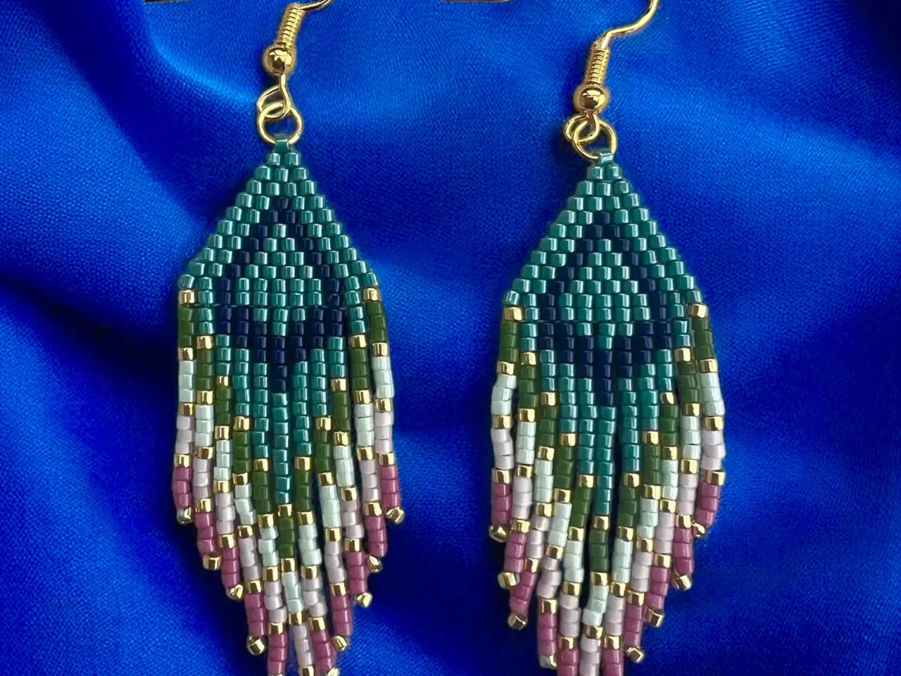 Billede 2 - Grønlandske øreringe, håndlavede