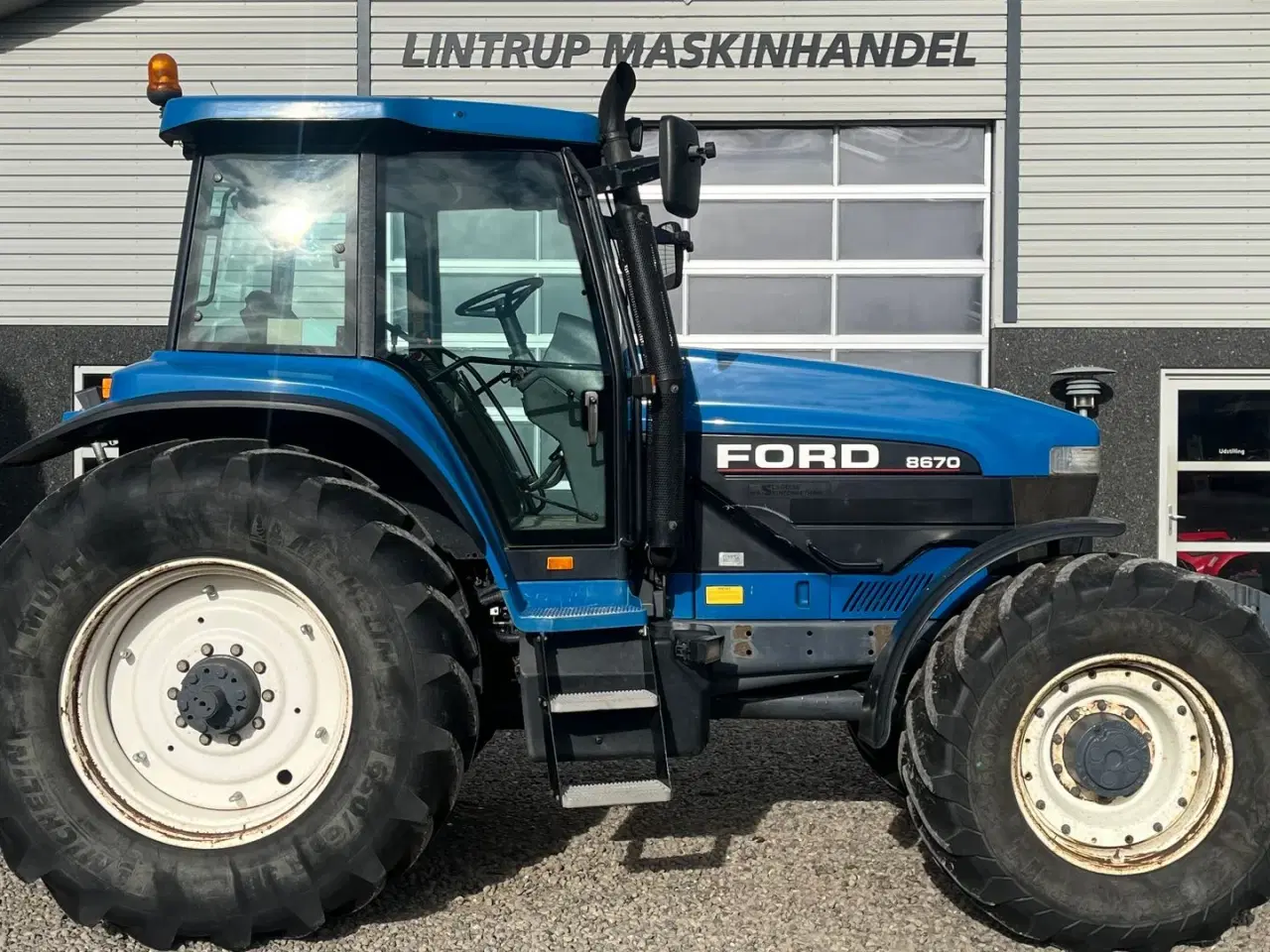 Billede 7 - New Holland 8670 Supersteer Samme ejer siden 2012, evt. med tvillinghjul