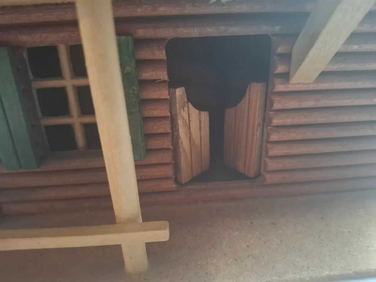 Billede 4 - modelhus i rigtig træ fra midt i 60'erne