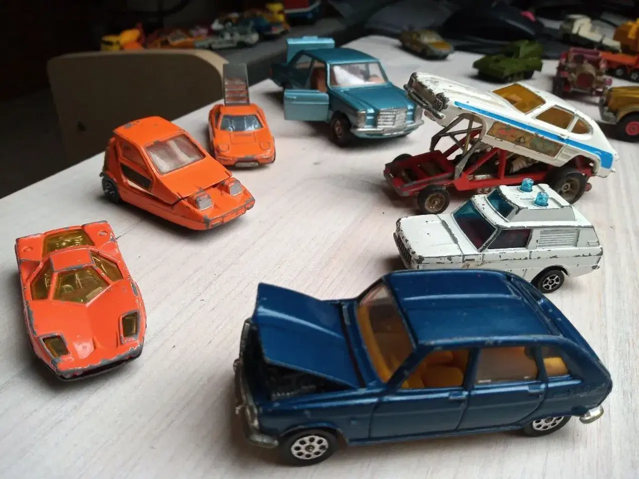 Billede 2 - Samling af forskellige Corgi Modelbiler