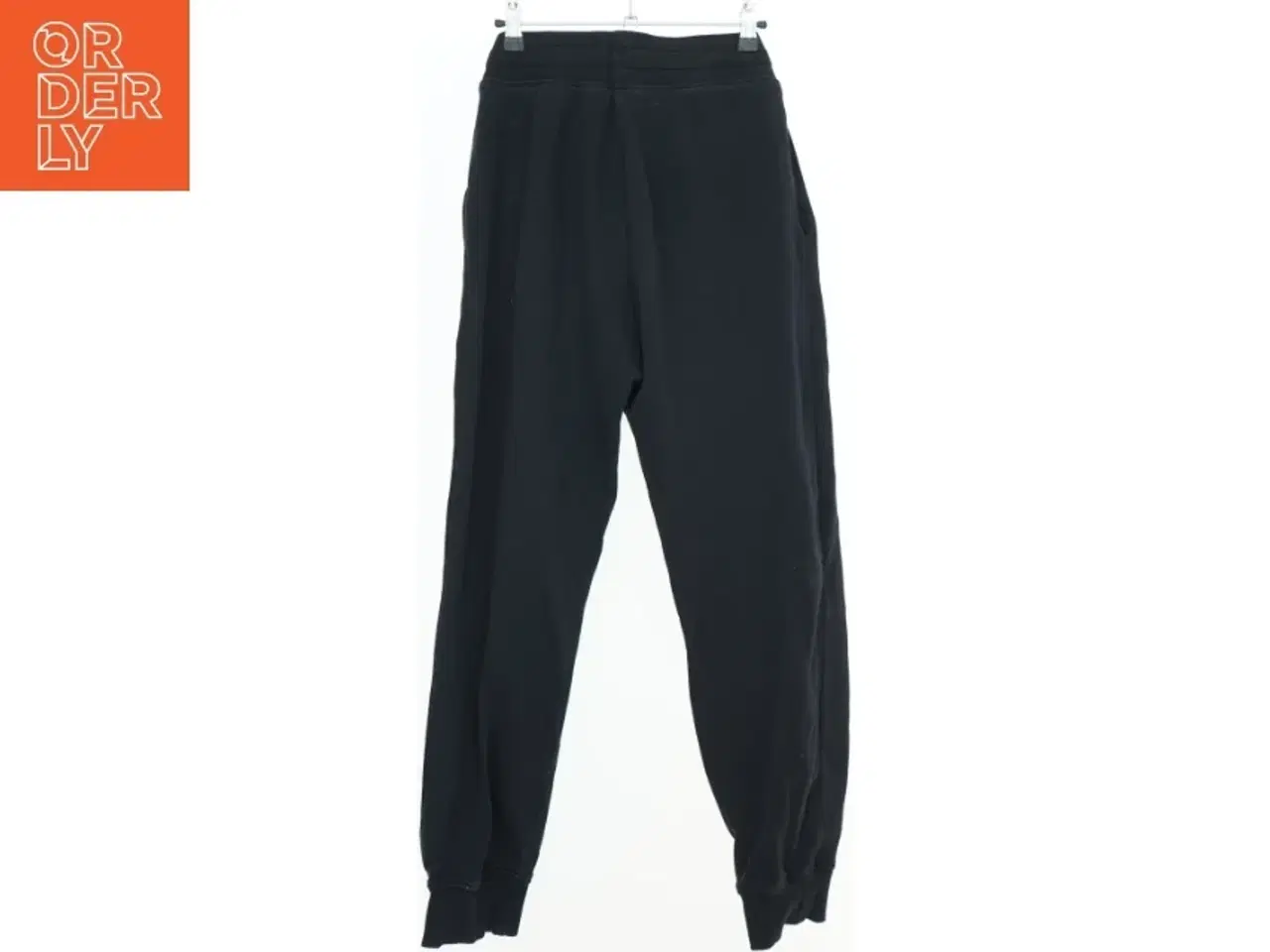 Billede 1 - Joggingbukser i sort fra H&M (str. 170)