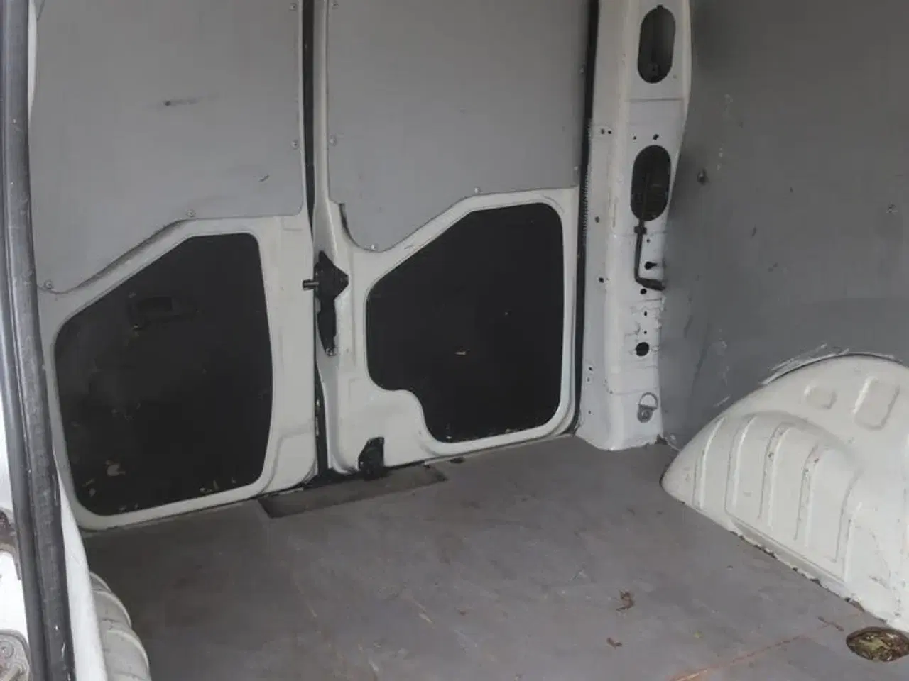 Billede 15 - Varebil PEUGEOT EXPERT. 2,0 HDI 163 L1H1 AUT.