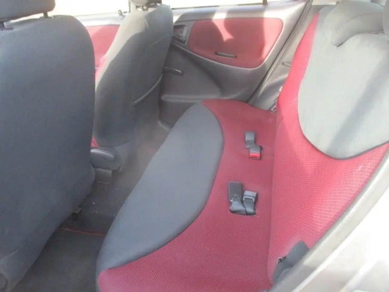 Billede 5 - Toyota Yaris 1,0 Luna