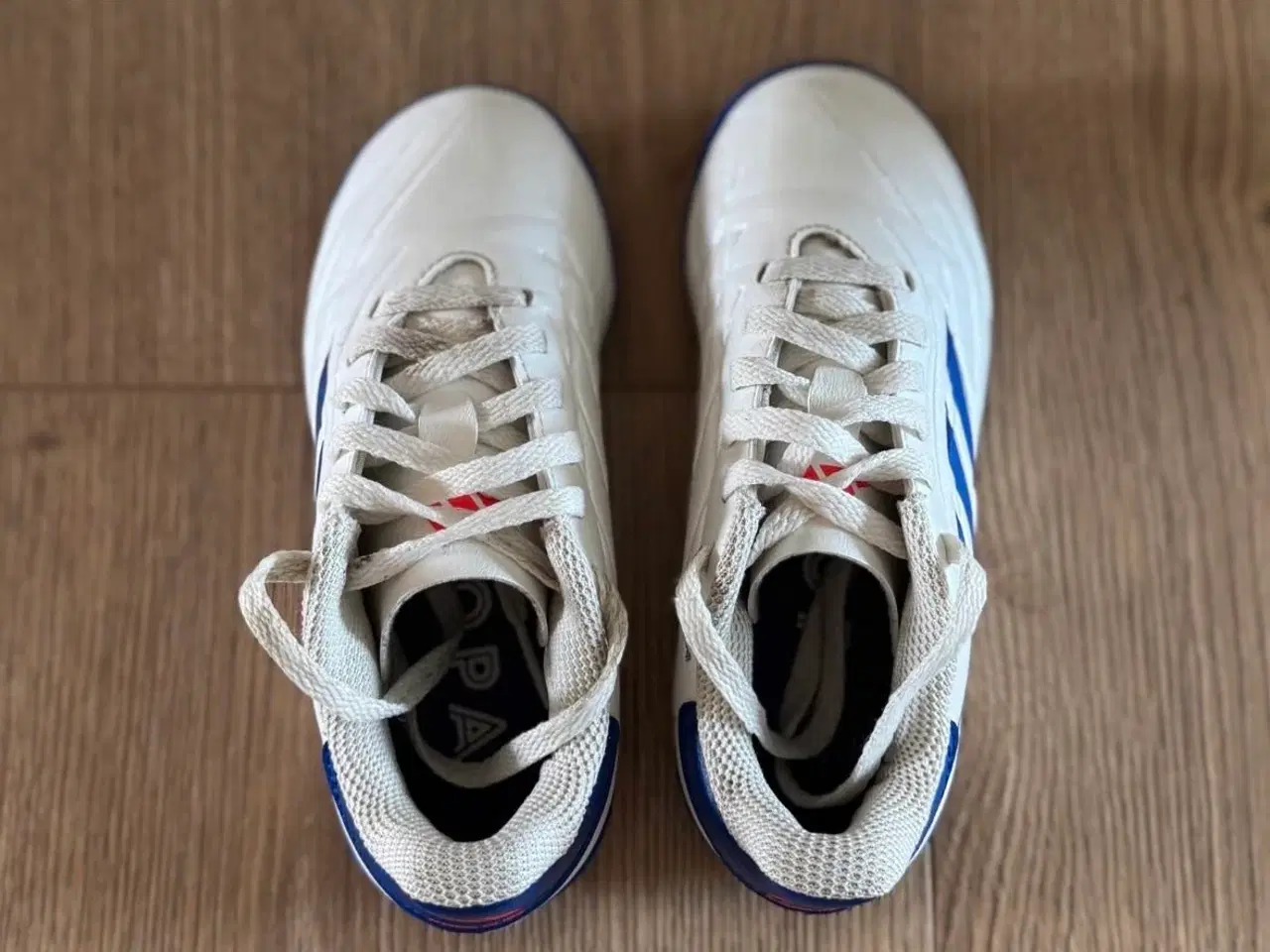 Billede 7 - Indendørssko fra Adidas str. 30