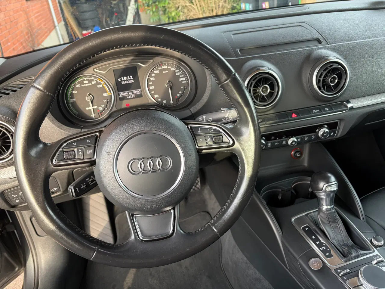 Billede 4 - Velholdt Audi A3 etron