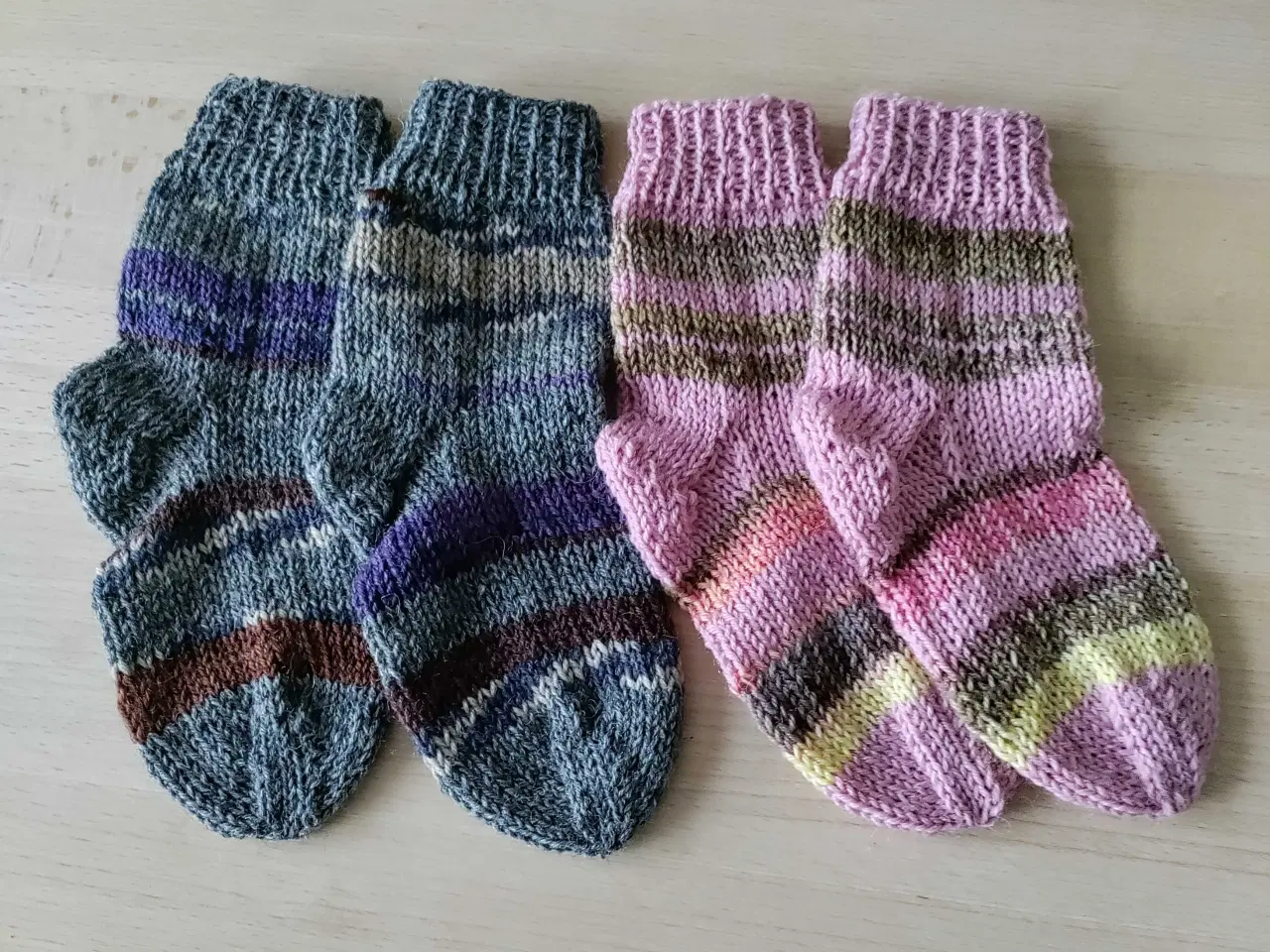 Billede 3 - Uld ny til baby 