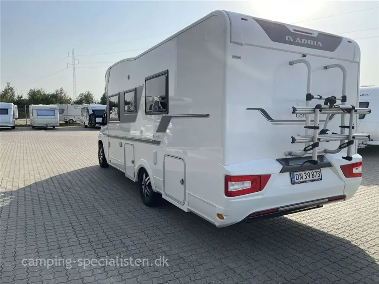 Billede 3 - 2020 - Adria Coral Plus 670 SLT   Pæn og meget velholdt Adria Coral Plus 670 SL fra 2020 - Kan nu opleves hos Camping-Specialisten i Silkeborg