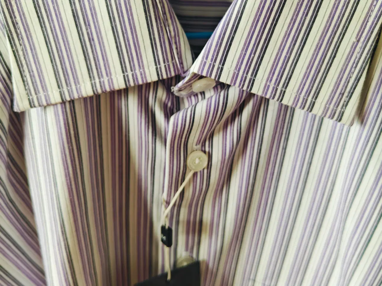Billede 3 - Purple stribet skjorte fra Morgan str. L ny.