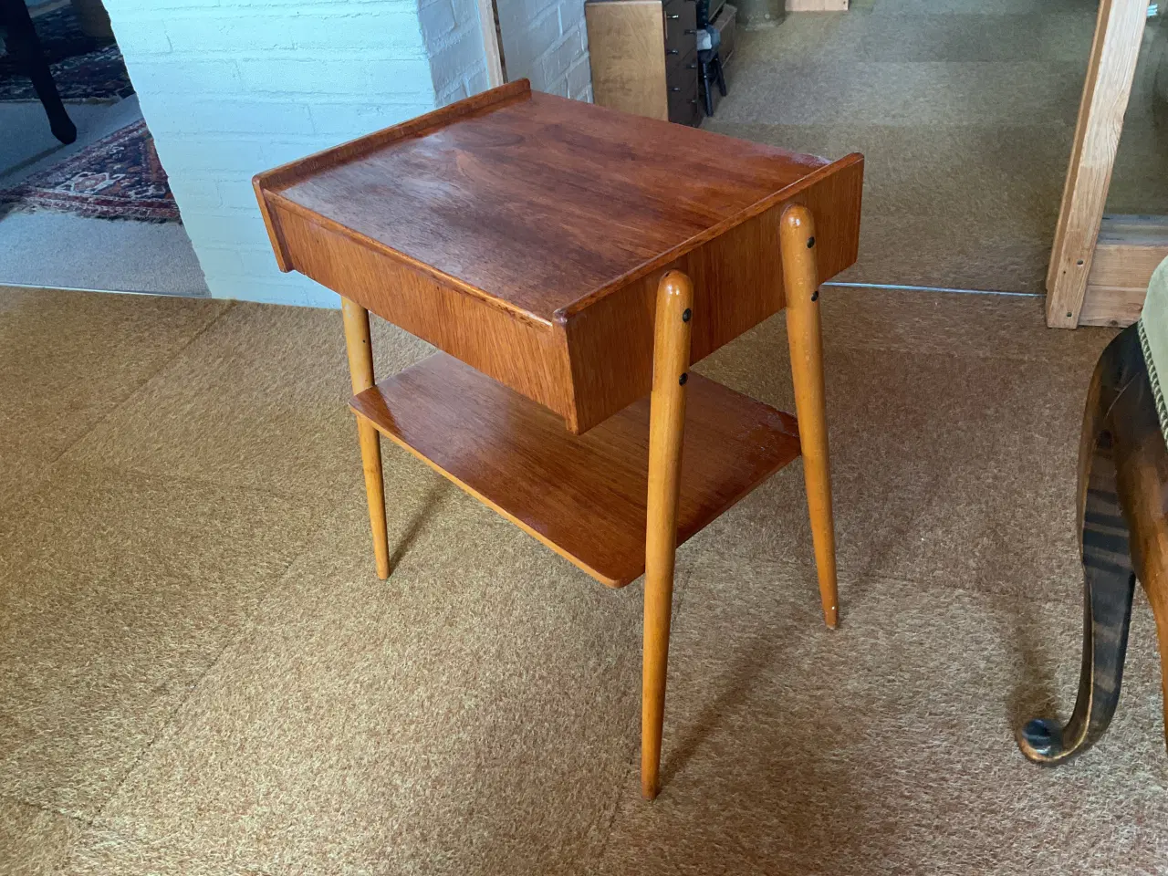 Billede 1 - Natbord, Svensk ca 1960 I pæn stand.