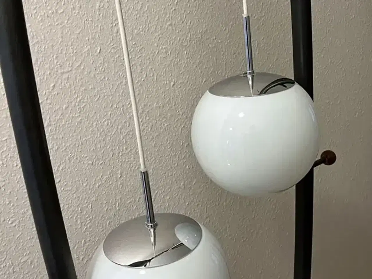 Billede 2 - To pendel loftslamper - 20 cm