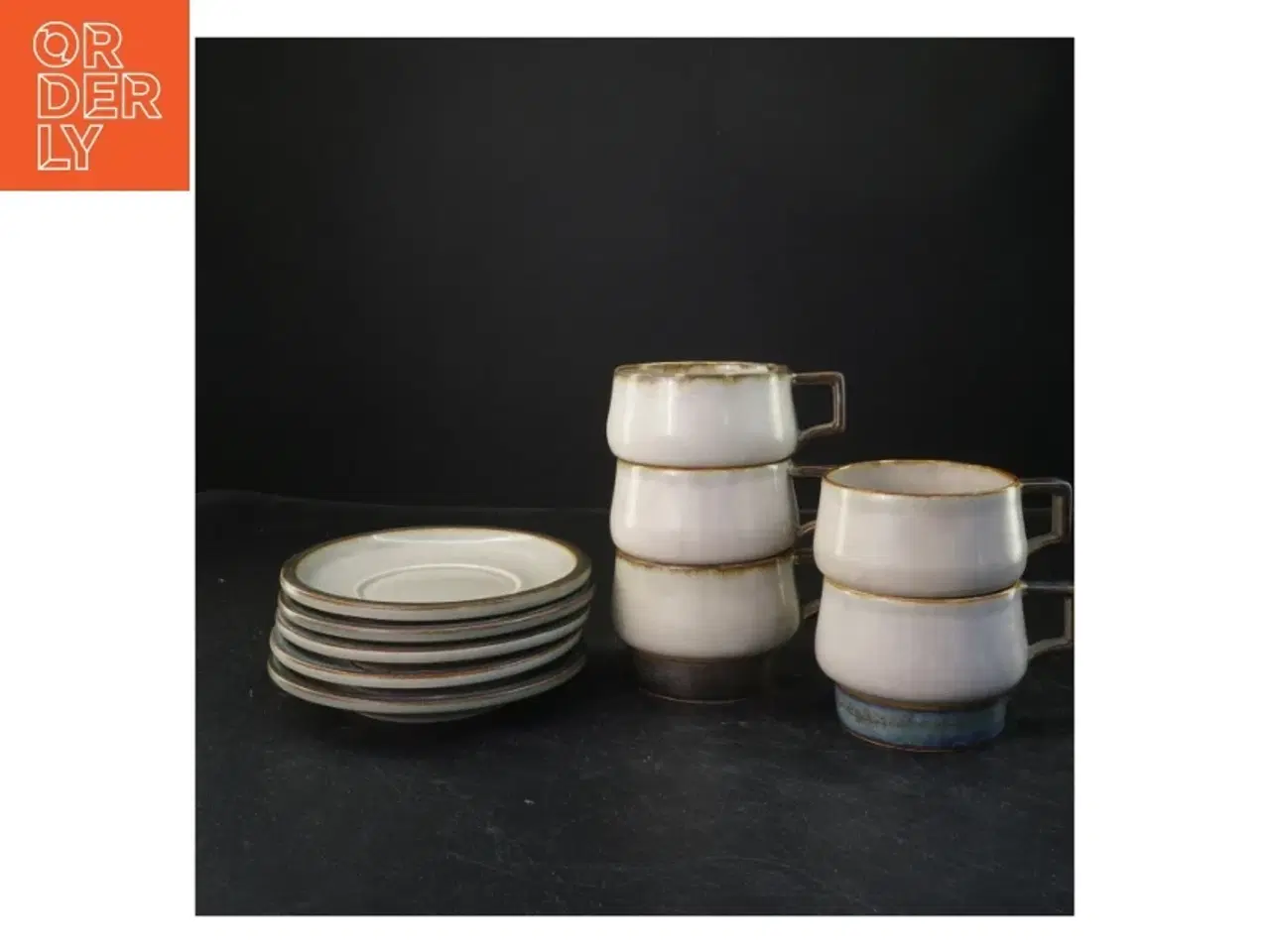 Billede 1 - Sæt af kopper og underkopper fra B&G (str. Ø 15&7x8,5 cm)