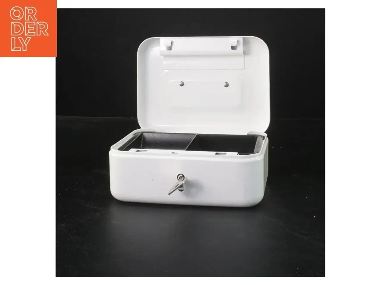 Billede 2 - Hvid vintage pengekasse med lås (str. 6x15x11 cm)