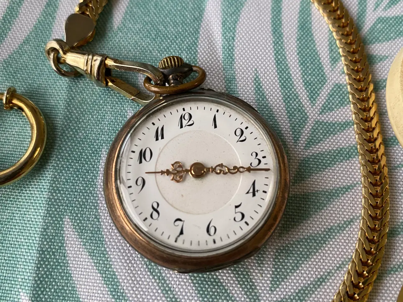 Billede 2 - Lommeur, urkasse. Kæden er som ny.