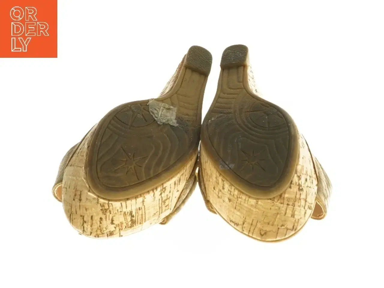 Billede 2 - Sandaler med kilehæl (str. 37 )