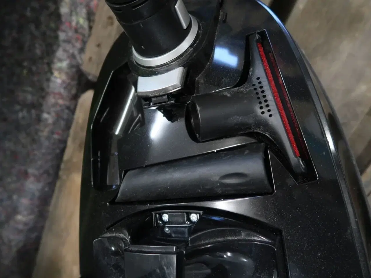 Billede 4 - Støvsuger NILFISK Elite