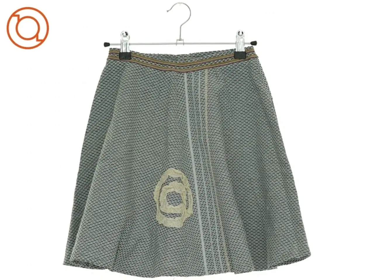 Billede 1 - Nederdel (str. 134 cm)