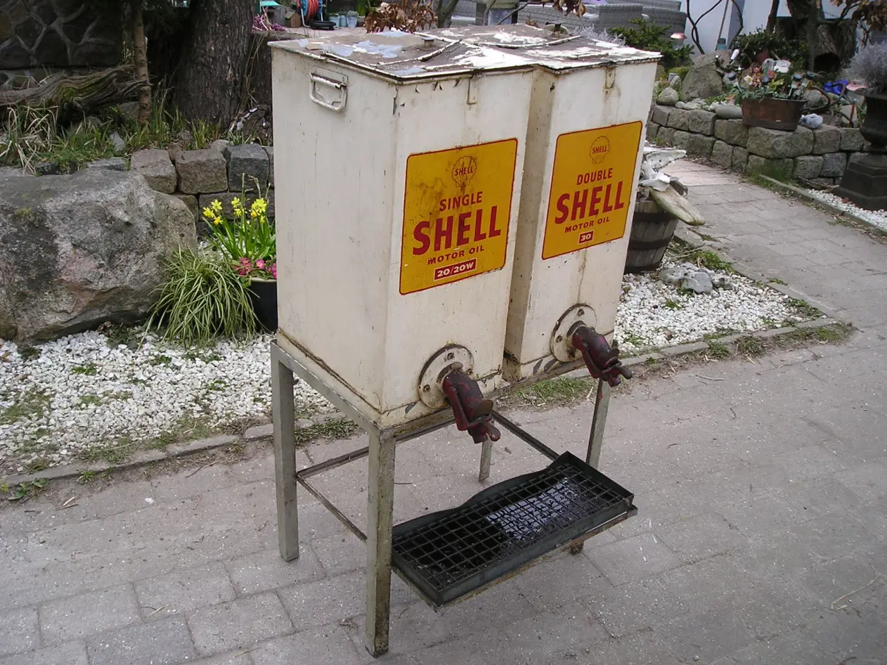 Billede 1 - Gl. SHELL oliebar