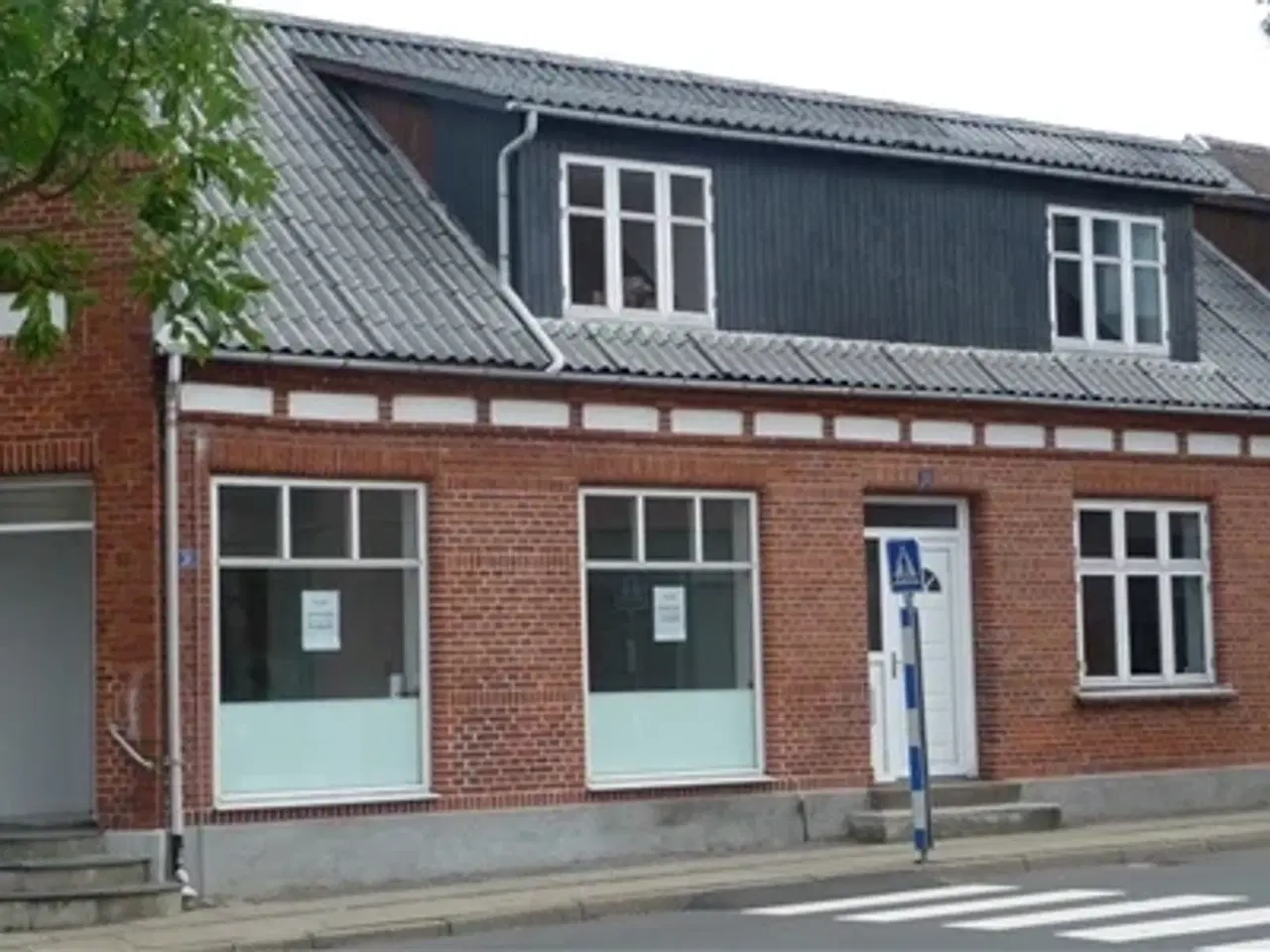 Billede 1 - Renoverede lokaler i Brønderslev C