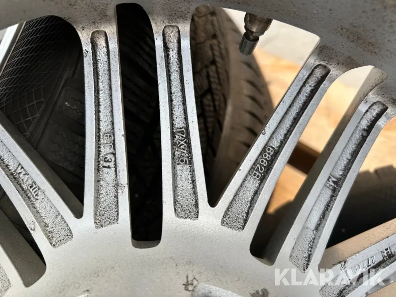 Billede 11 - Alufælge med dæk Mega wheels