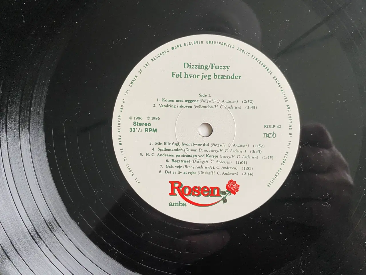 Billede 3 - LP. Dissing / Fuzzy  ‎– Føl Hvor Jeg Brænder