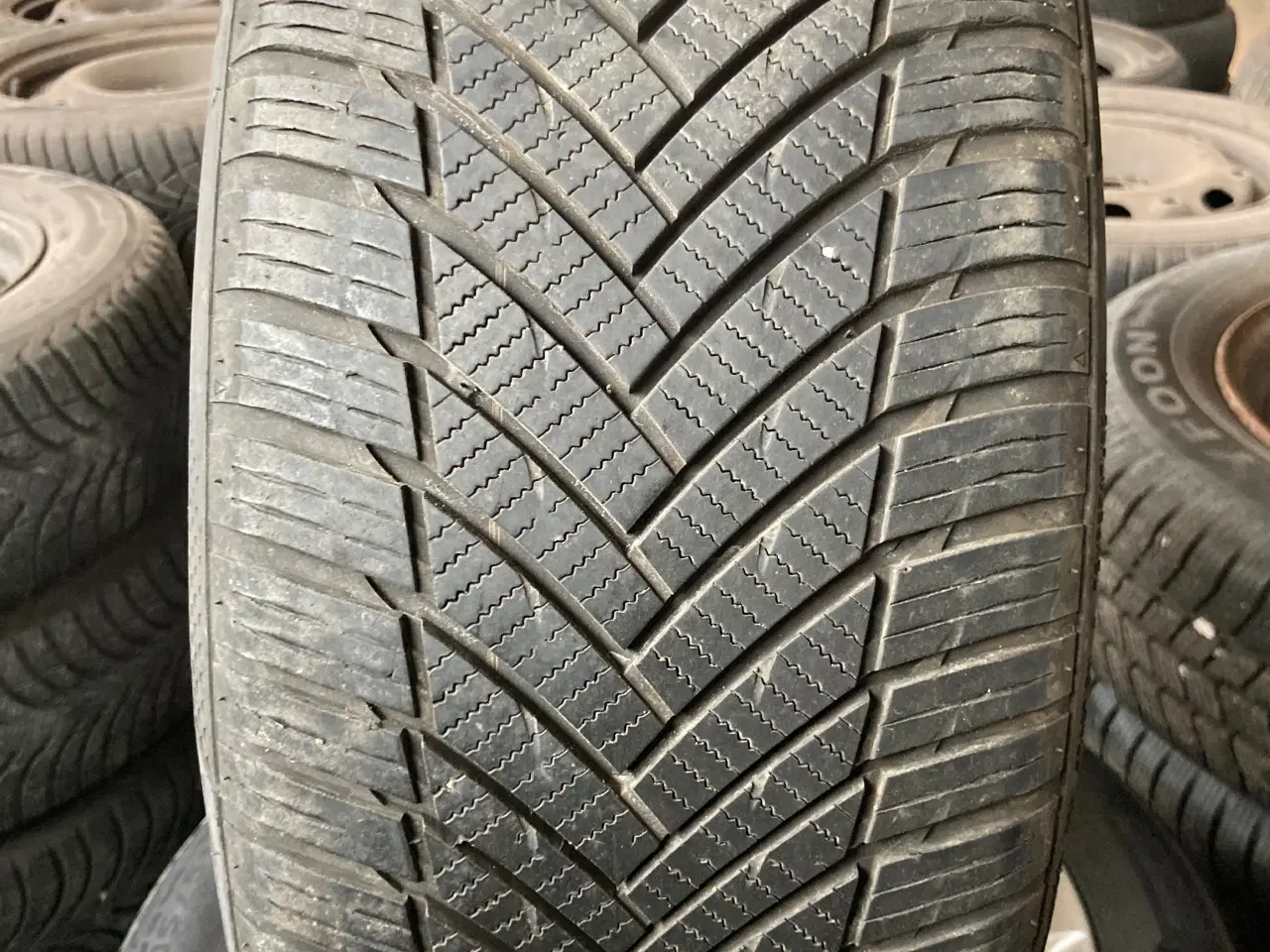 Billede 3 - Helårs Dæk Opel