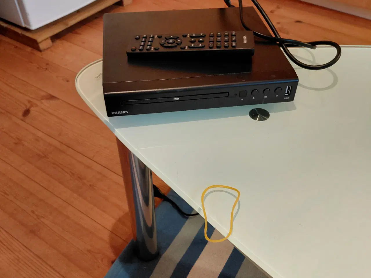 Billede 1 - Fjernsyn med dvd afspiller 