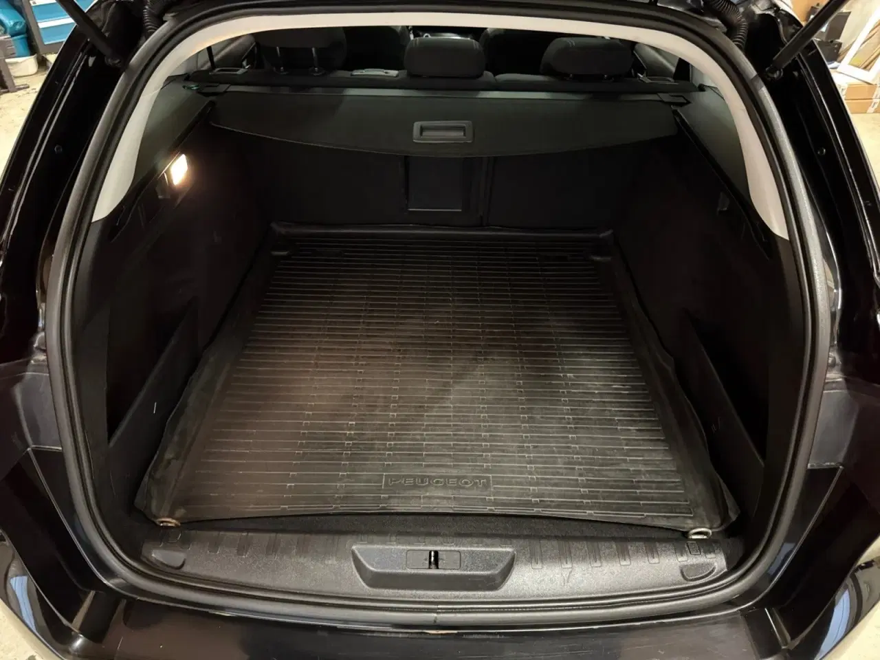 Billede 15 - Peugeot 308 1,6 BlueHDi 120 Style Sky SW