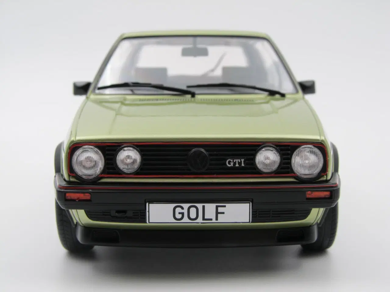 Billede 5 - 1986 VW Golf II GTI 16V 1:18  Super sjælden udbudt