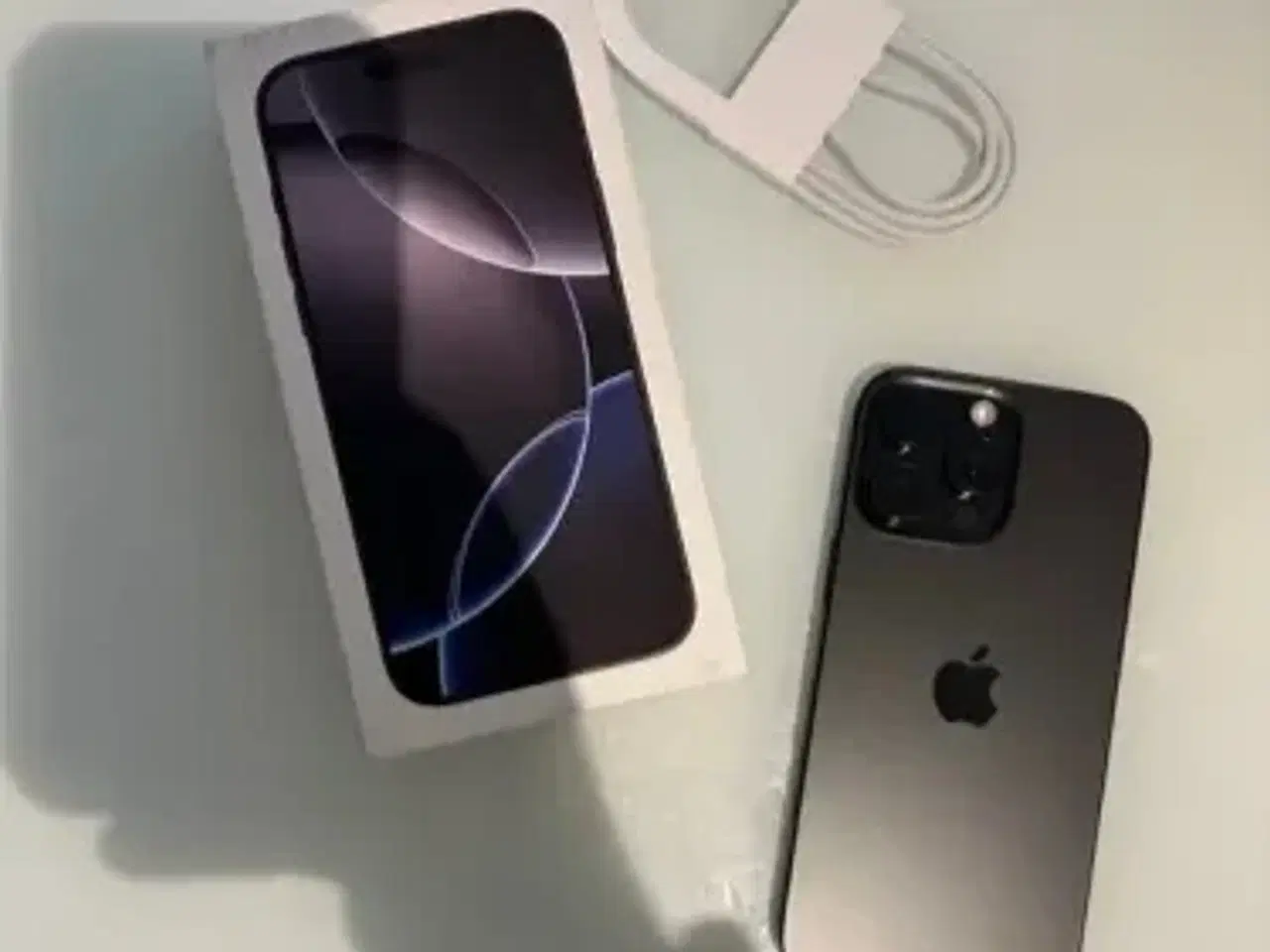 Billede 3 - Jeg har:  6 stk iPhone 16 Pro 128gb 6 stk iPhone 1