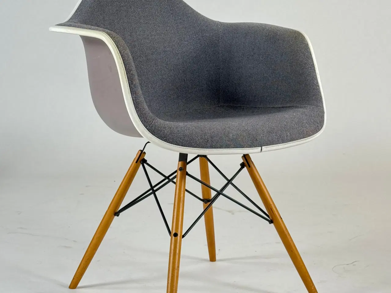 Billede 1 - Vitra - Eames Plastic Armchair