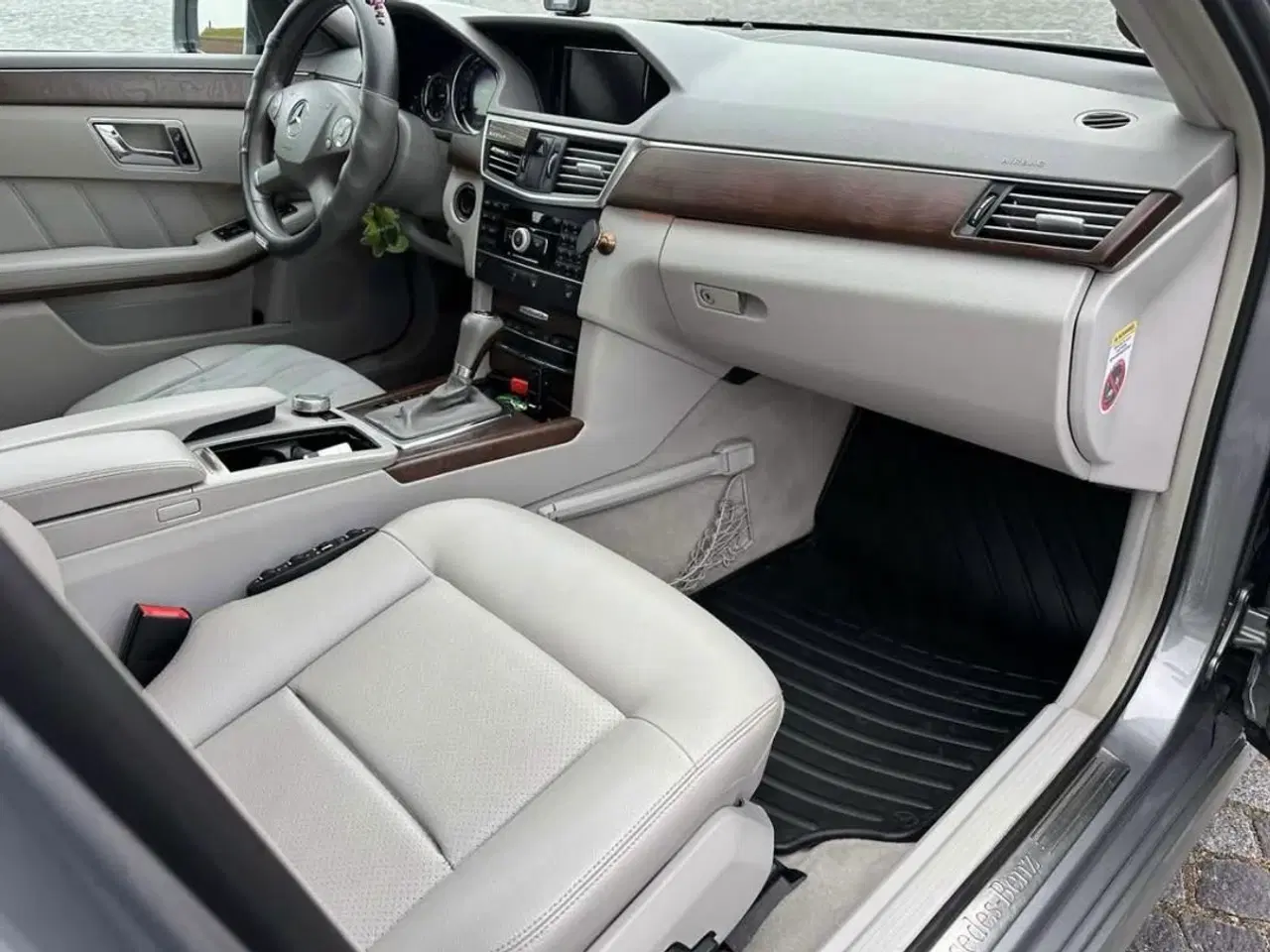 Billede 7 - Nysynet Pæn Mercedes E200 2.2l Årg 2012