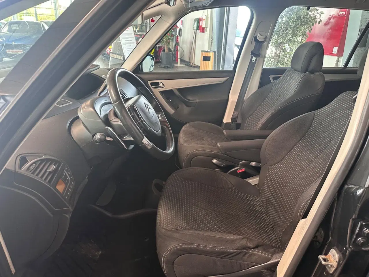 Billede 4 - Citroën Grand C4 Picasso 2,0 HDi 138 VTR+ E6G 7prs