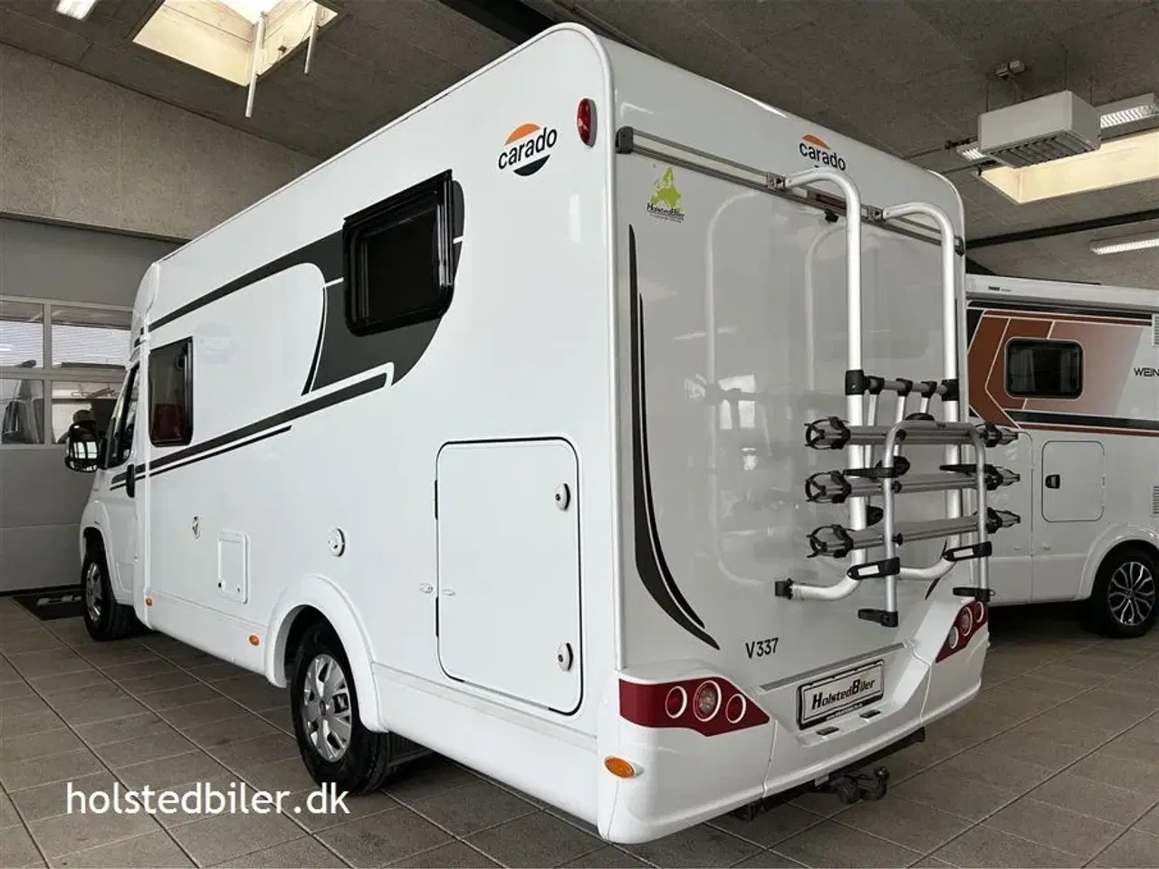 Billede 3 - 2021 - Carado V337   KM 21000 og 2 enkeltsenge.