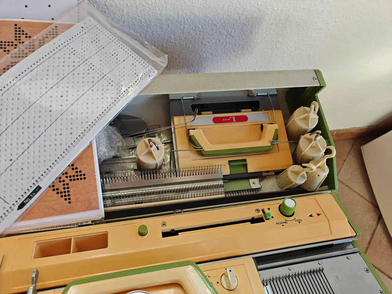 Billede 5 - Strikkemaskine brother 820