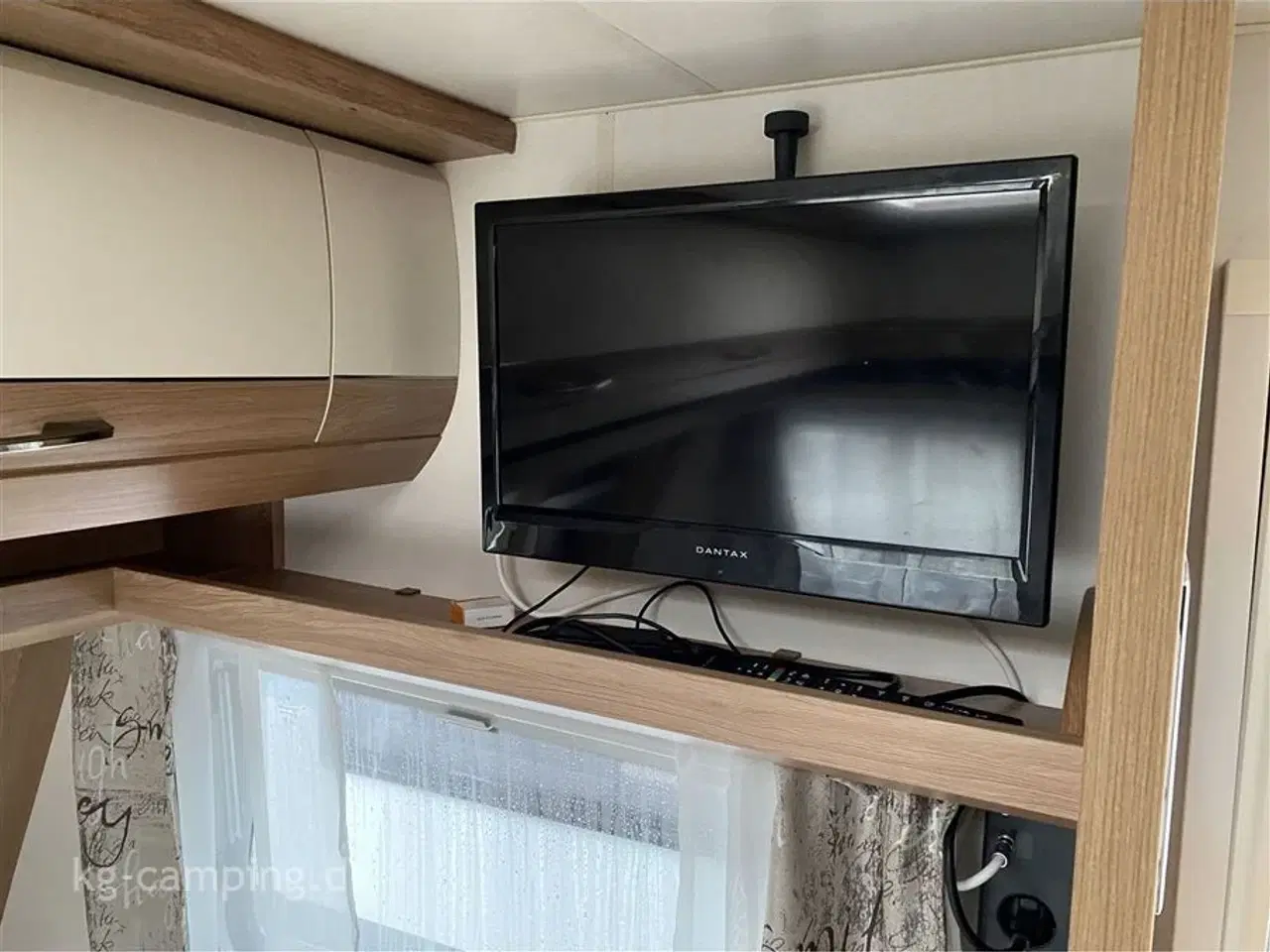 Billede 19 - 2020 - Hobby De Luxe 545 KMF Velholdt 3-køjers vogn fra Hobby.