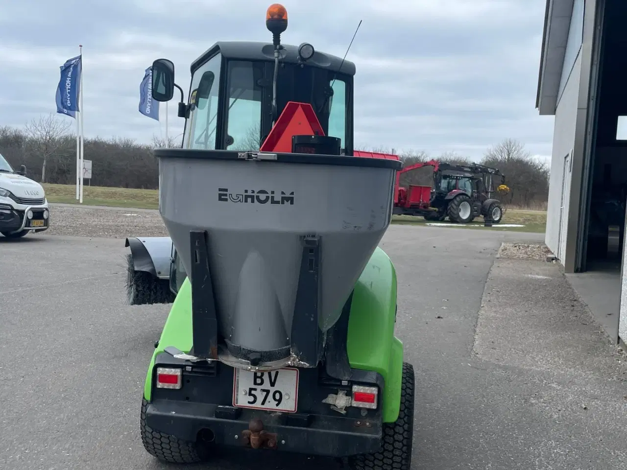 Billede 5 - Egholm 2250 Inkl. kost og saltspreder