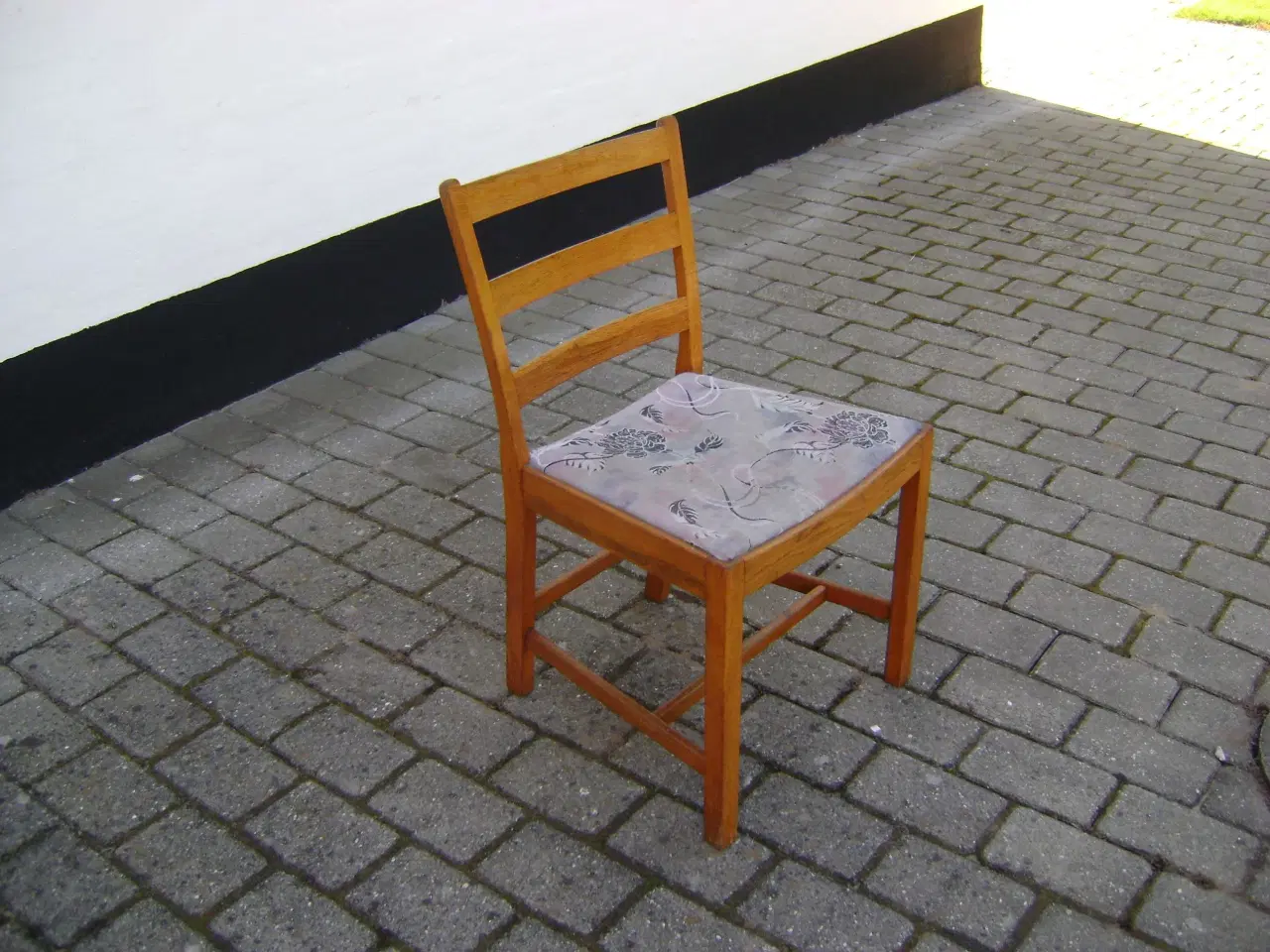 Billede 2 - Spisebords stole