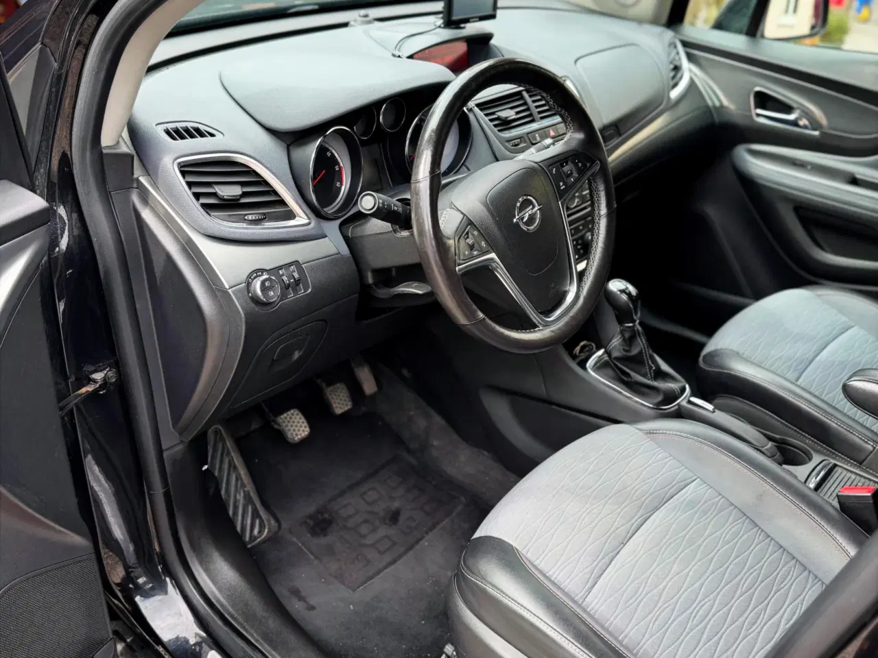 Billede 3 - Nyserviceret, synet og med træk Opel Mokka