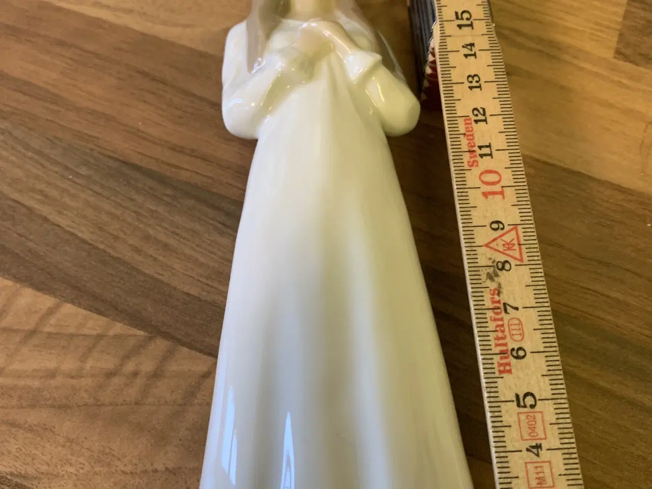 Billede 6 - Konfirmand kgl porcelæns figur