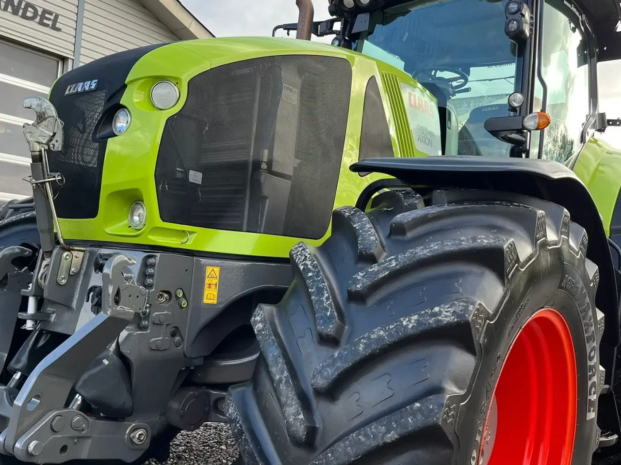 Billede 9 - CLAAS Axion 930 CMatic Med næsten nye dæk, frontlift og evt et RTK GPS anlæg