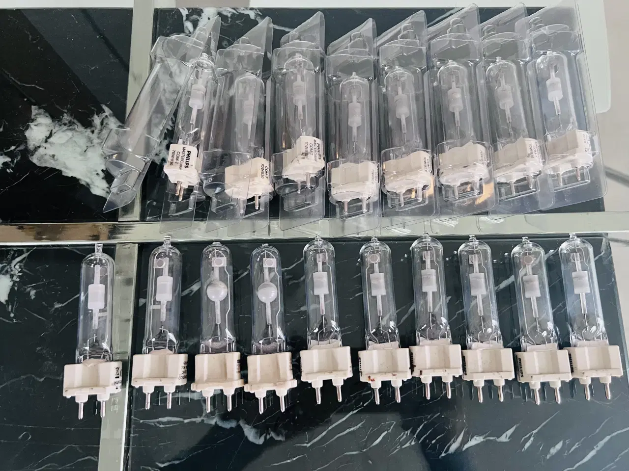 Billede 2 - 14 stk. G12 Philips MASTERColour CDM-T, 70W/830 UV