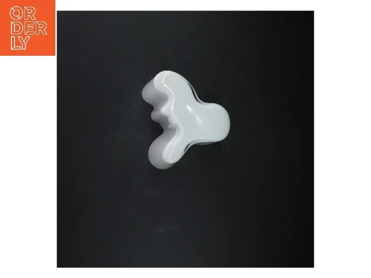 Billede 2 - Hvid glasvase (str. 15x12x13 cm) fra Aalto