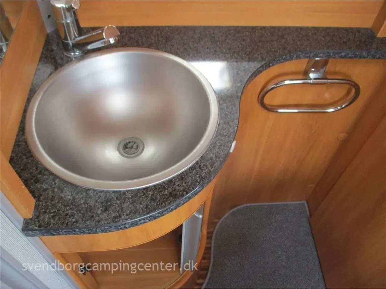 Billede 11 - 2009 - Hymer Eriba Nova 465 GL   Pæn og velholdt 1 ejers vogn