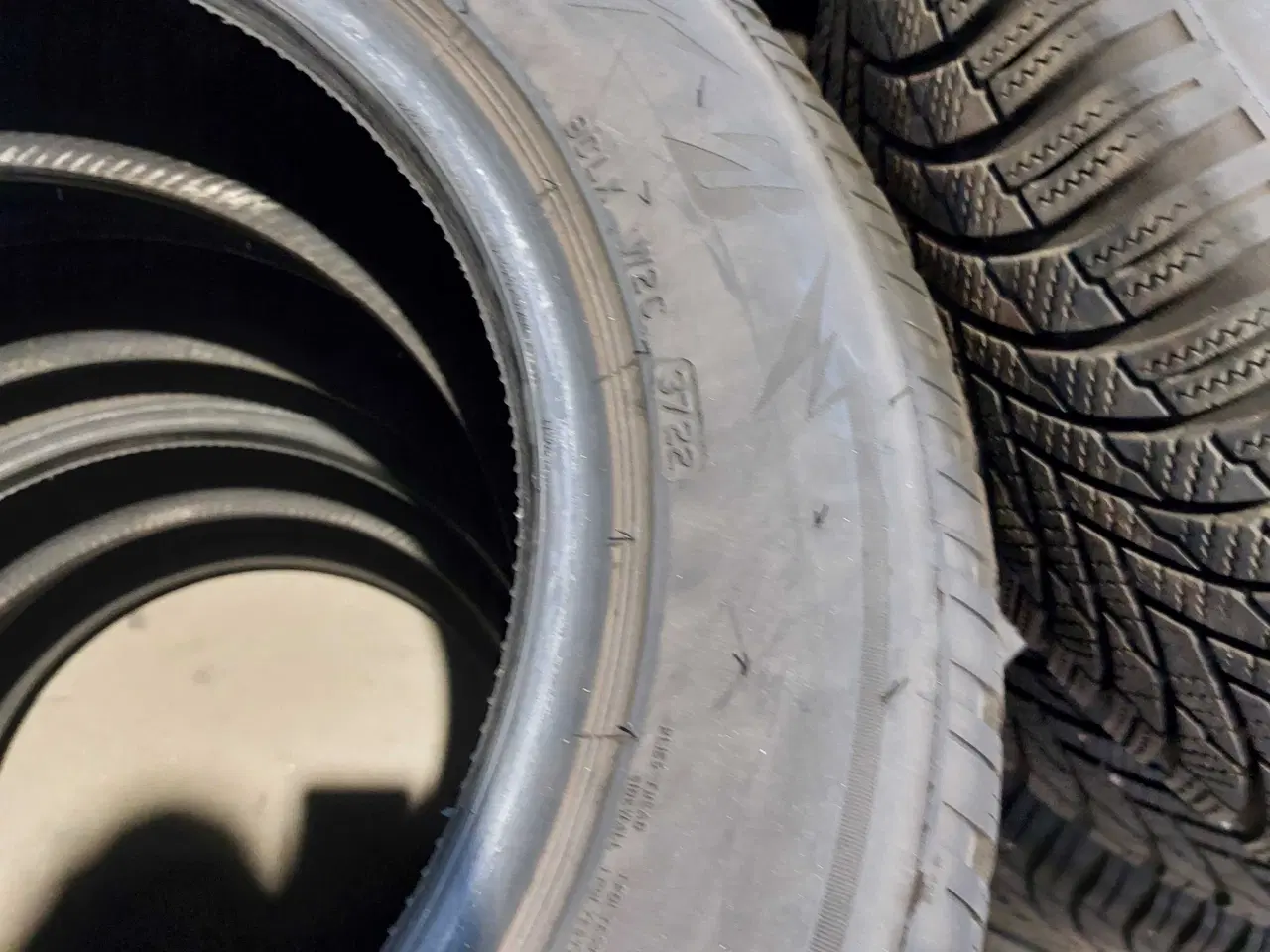 Billede 2 - Vinterdæk 185/65 R15