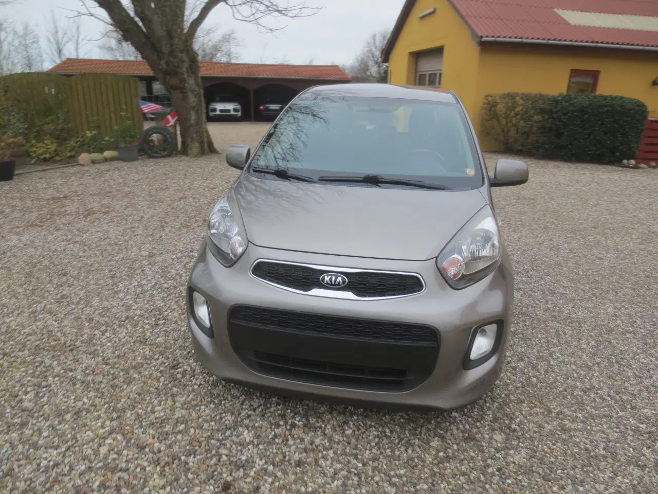Billede 2 - Kia Picanto 1.0 i Årg 2015. Nysynet.